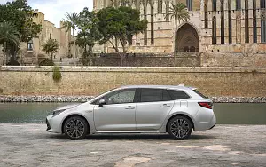   Toyota Corolla Touring Sports Hybrid 1.8L - 2019