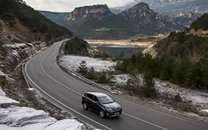   Toyota RAV4 - 2013