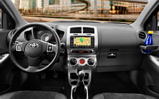   Toyota Urban Cruiser - 2009