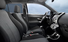   Toyota Urban Cruiser - 2009