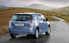   Toyota Verso - 2009