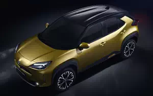 Обои автомобили Toyota Yaris Cross Hybrid - 2020