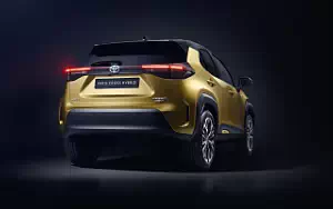 Обои автомобили Toyota Yaris Cross Hybrid - 2020