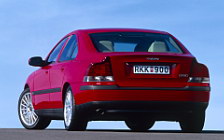 ���� ���������� Volvo S60 - 2001