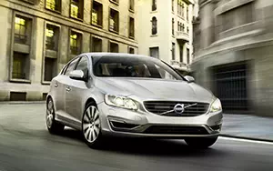 ���� ���������� Volvo S60 - 2014