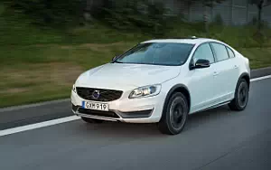 ���� ���������� Volvo S60 D4 Cross Country - 2016