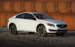 ���� ���������� Volvo S60 D4 Cross Country - 2016