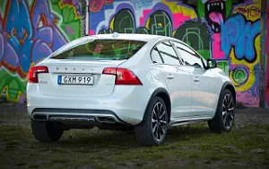 ���� ���������� Volvo S60 D4 Cross Country - 2016