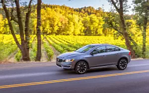 ���� ���������� Volvo S60 T5 AWD Cross Country US-spec - 2016