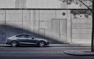 ���� ���������� Volvo S60 Polestar Engineered - 2018