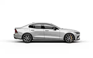 ���� ���������� Volvo S60 Polestar Engineered - 2018