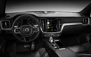 ���� ���������� Volvo S60 Polestar Engineered - 2018