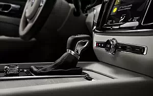 ���� ���������� Volvo S60 T6 AWD Inscription - 2018