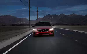 ���� ���������� Volvo S60 T6 AWD R-Design - 2018