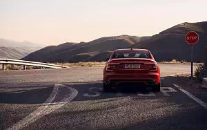 ���� ���������� Volvo S60 T6 AWD R-Design - 2018