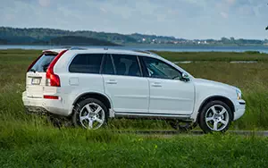 ���� ���������� Volvo XC90 R-Design - 2013