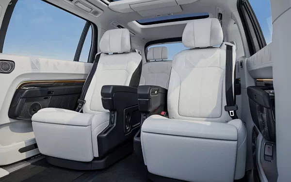 ���� ���������� Zeekr 9X - 2025